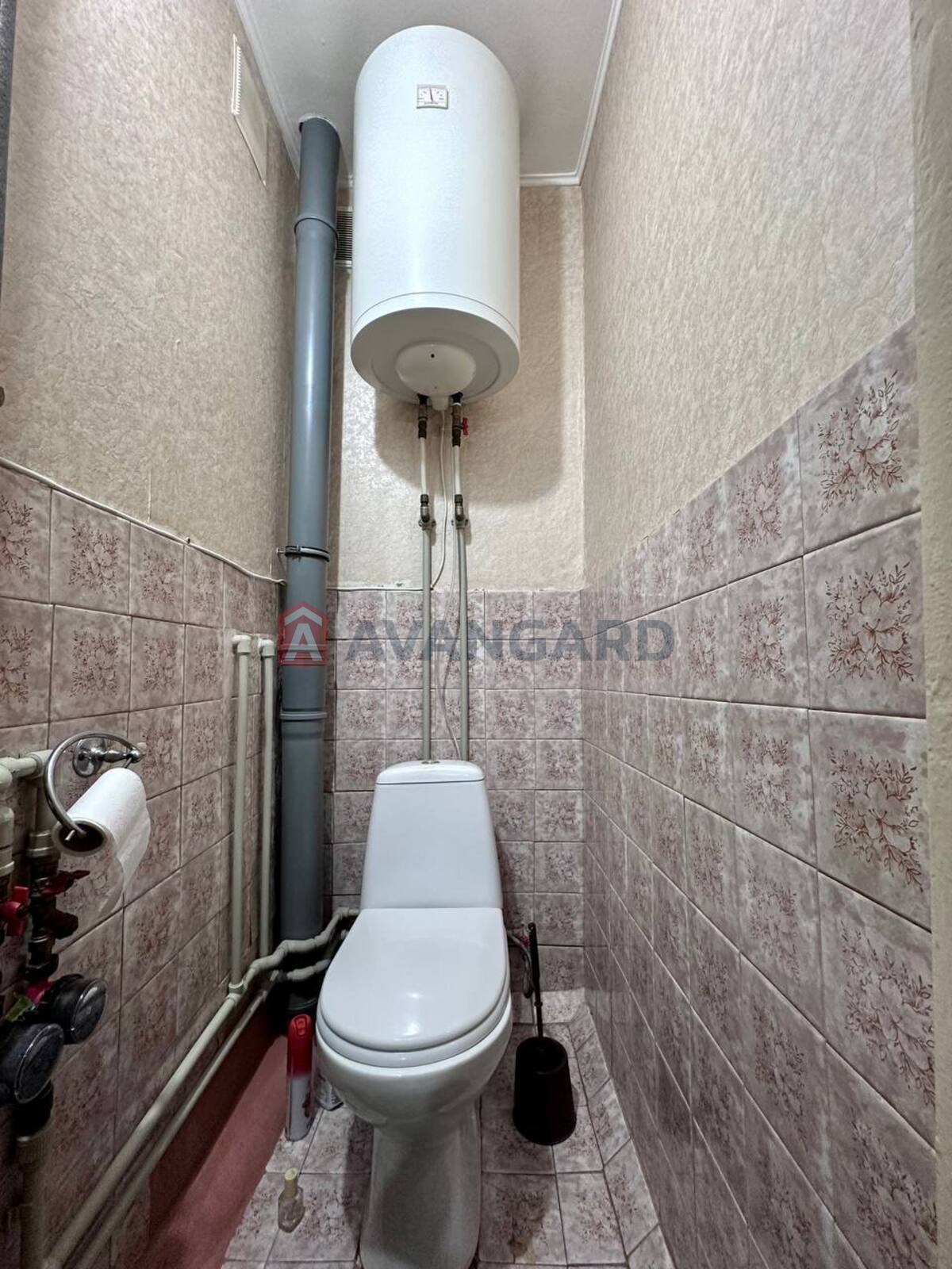 2 . , 58/-/8,5 . ., 5/9   17