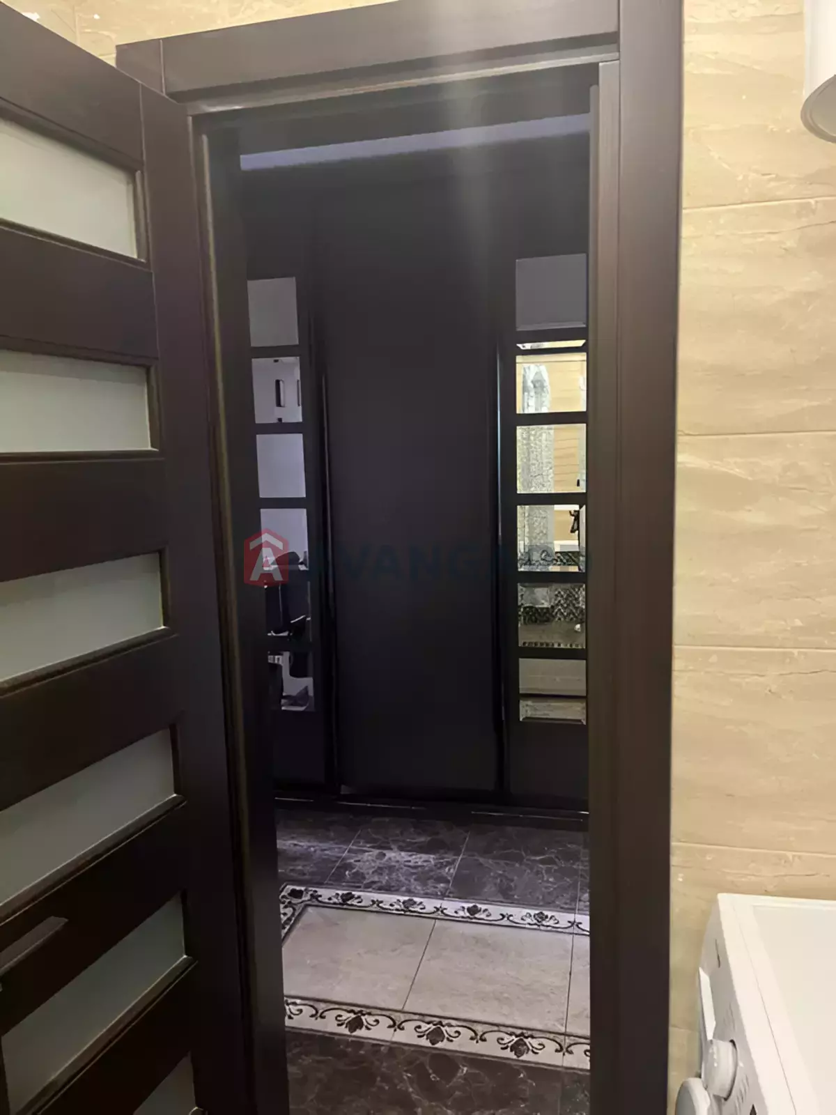 1 ��. ��������, 41/-/10 ��. �., 12/23 ������ ���� 7