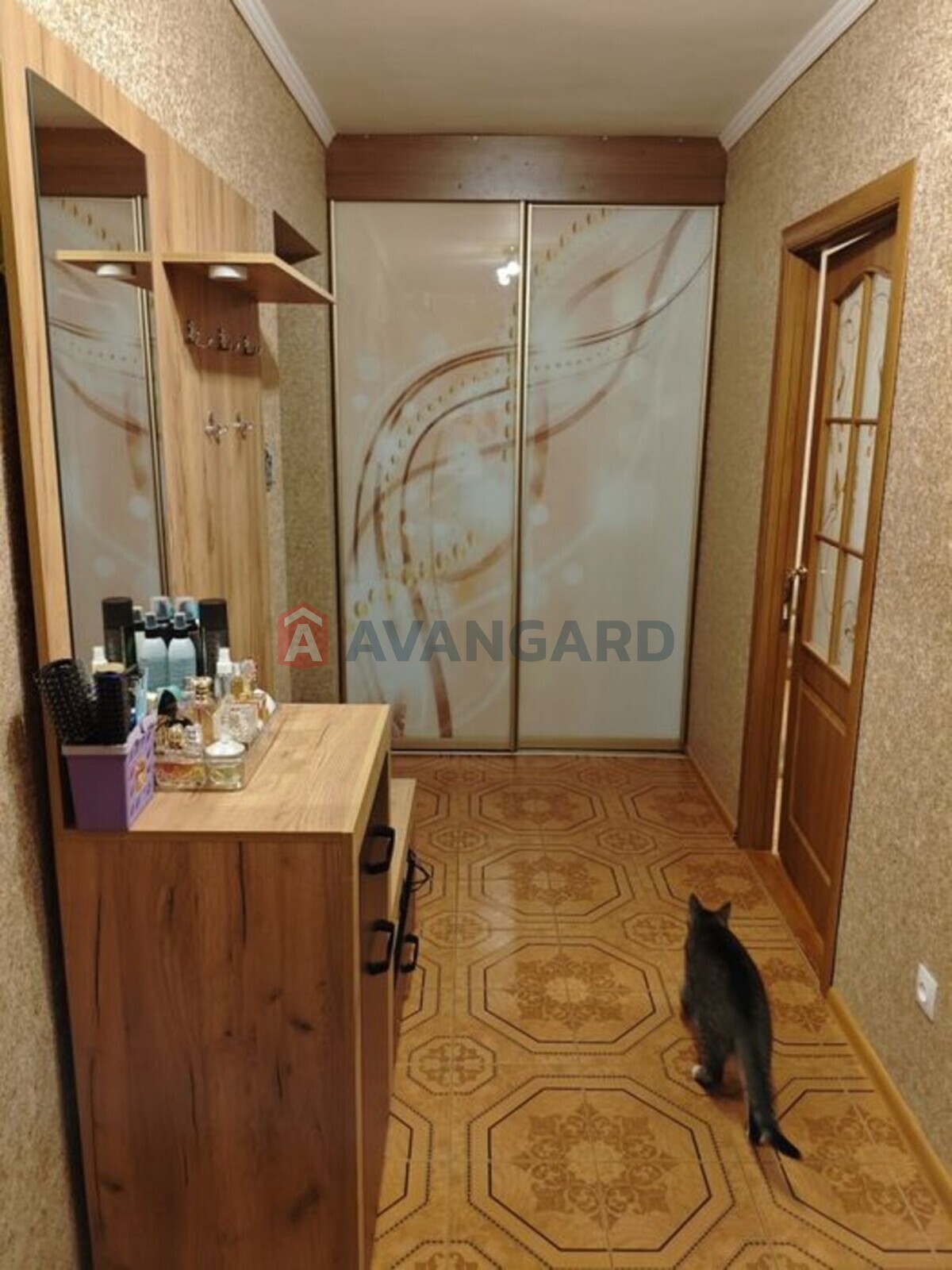 2 ��. ��������, 60/-/12 ��. �., 3/4 ������ ���� 3