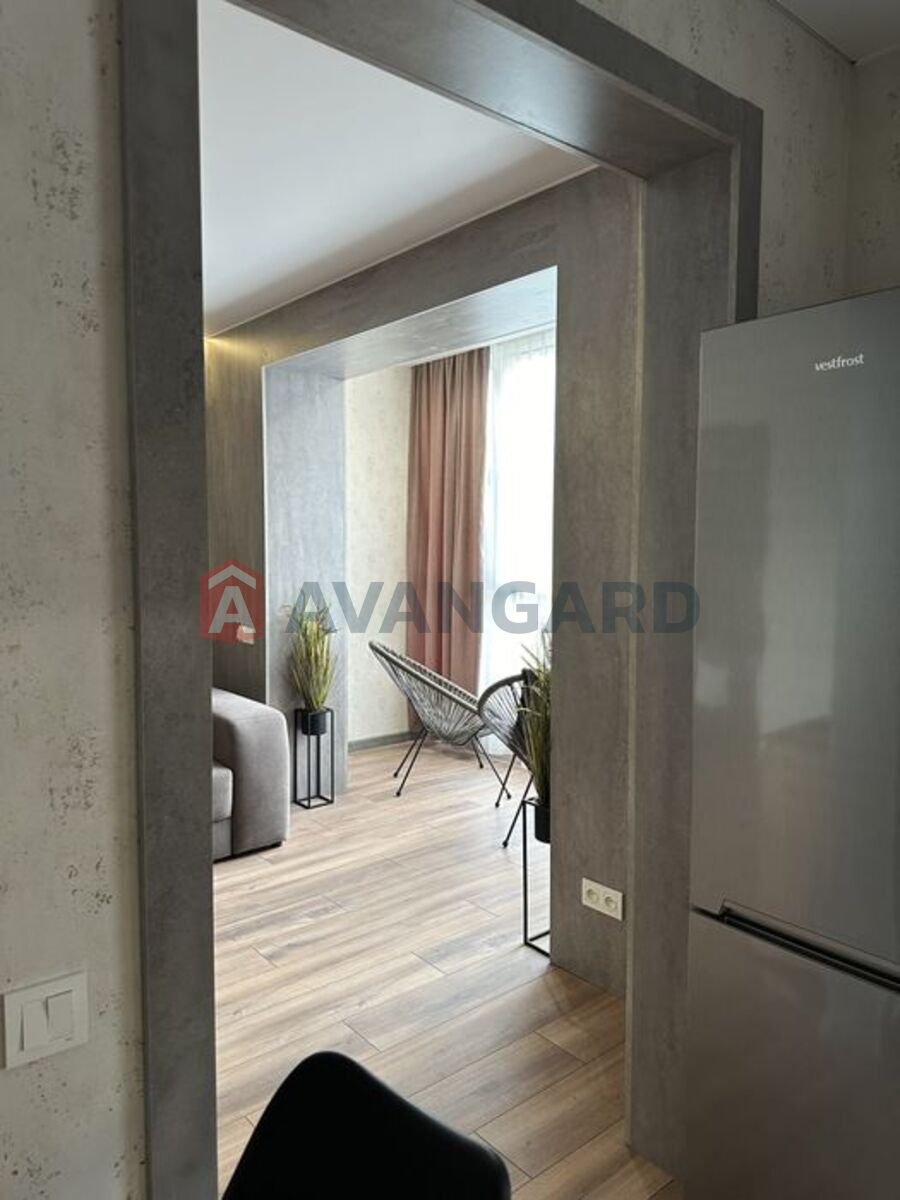 1 . , 41/-/10 . ., 4/10   3