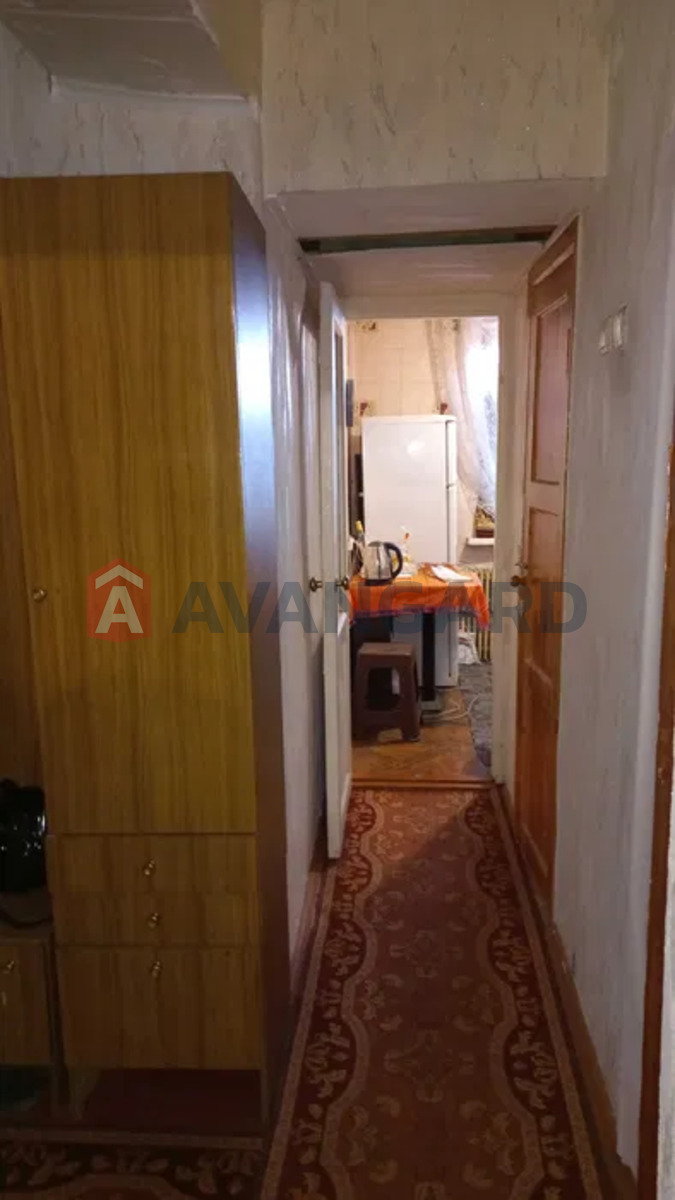 1 ����. ��������, 31/-/6 ��. �., 5/5 ���� ���� 9