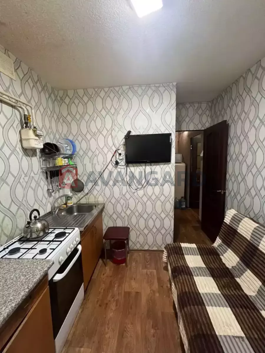 1 ��. ��������, 30/17/6 ��. �., 2/5 ������ ���� 7