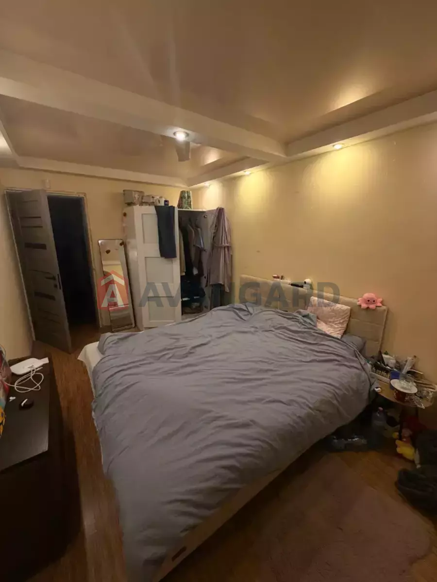 3 ����. ��������, 63/-/- ��. �., 2/10 ���� ���� 3