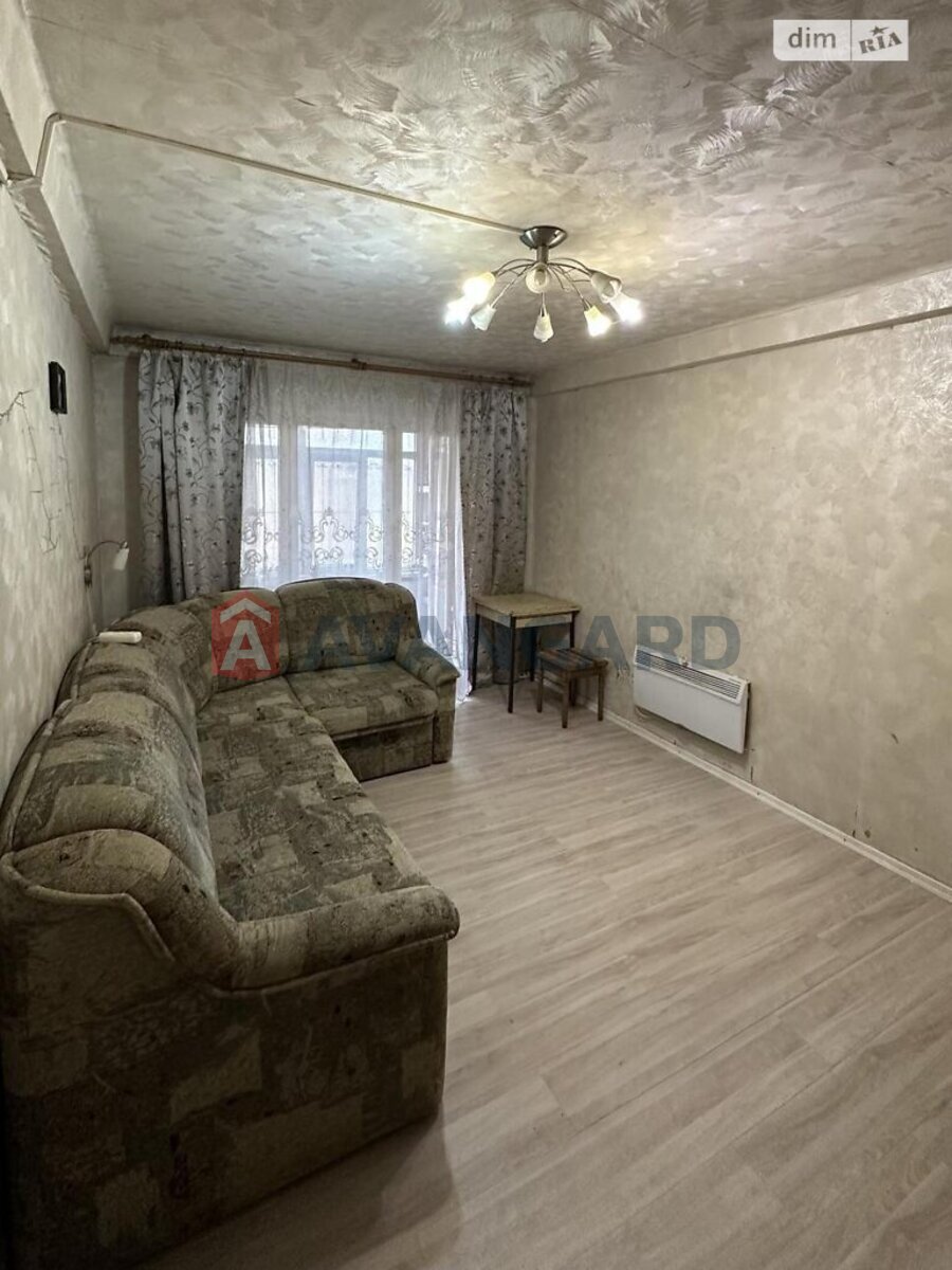 2 ��. ��������, 46/29/7 ��. �., 1/5 ������ ���� 1