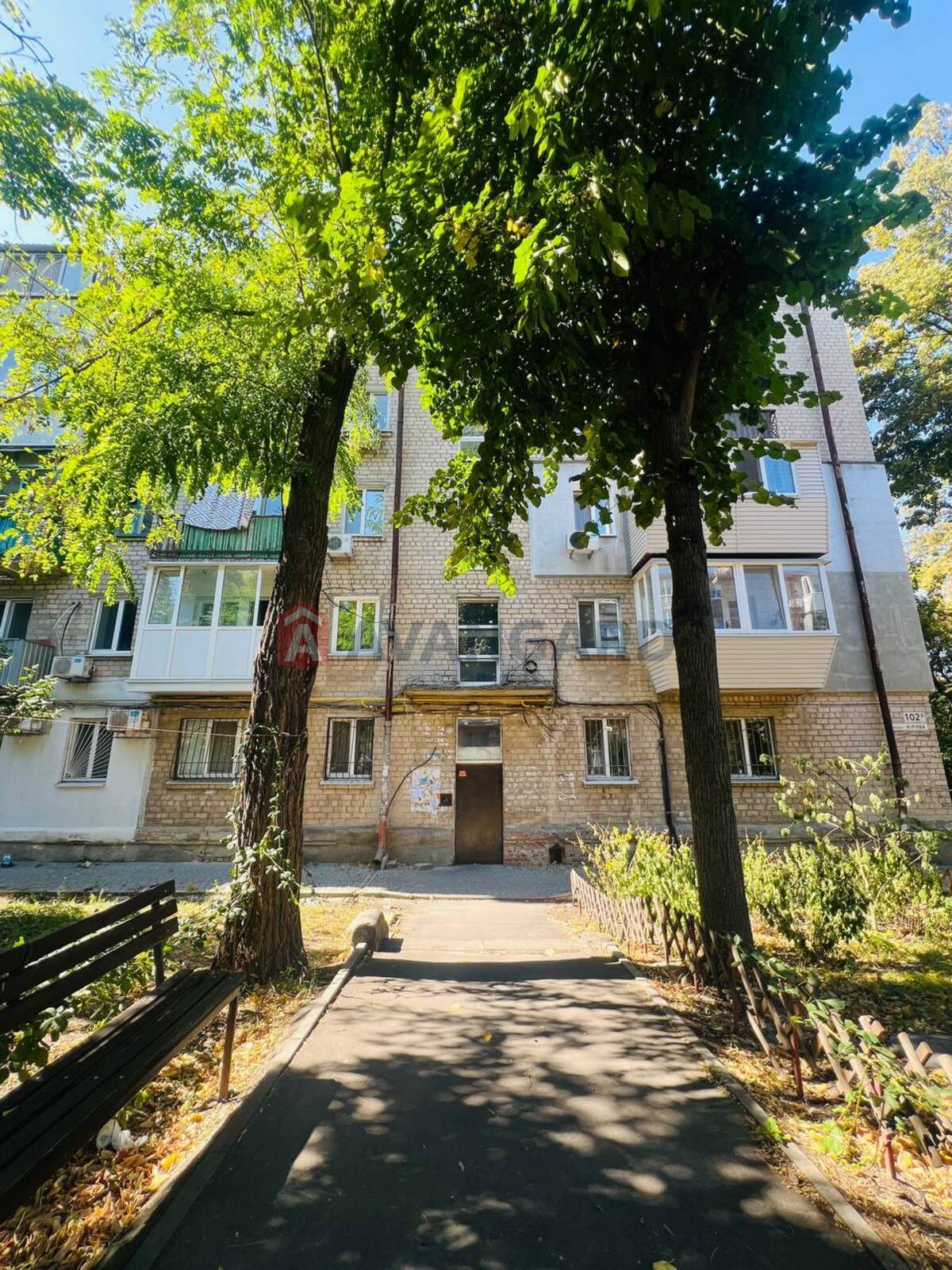 2 ��. ��������, 46/30/6 ��. �., 5/5 ������ ���� 5