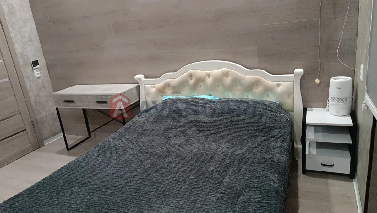 2 ��. ��������, 40/-/6 ��. �., 2/2 ������ ���� 1