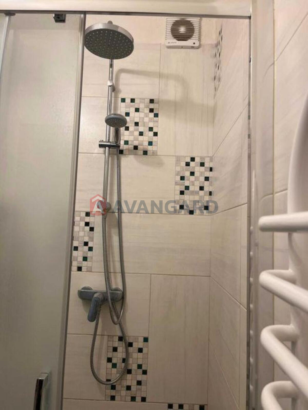 4 ����. ��������, 125/-/14 ��. �., 15/23 ���� ���� 19