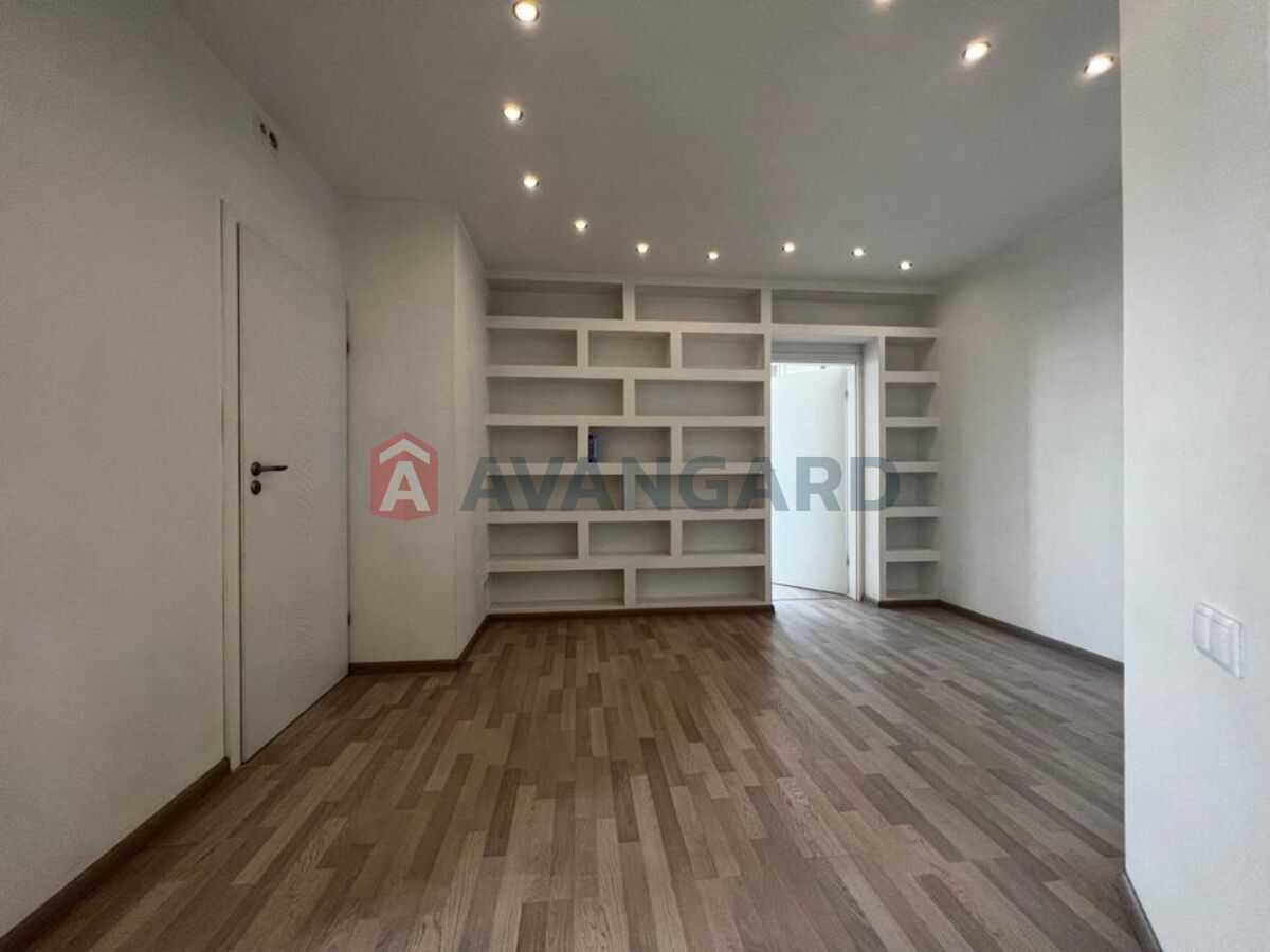 3 ��. ��������, 58/-/10 ��. �., 5/22 ������ ���� 5