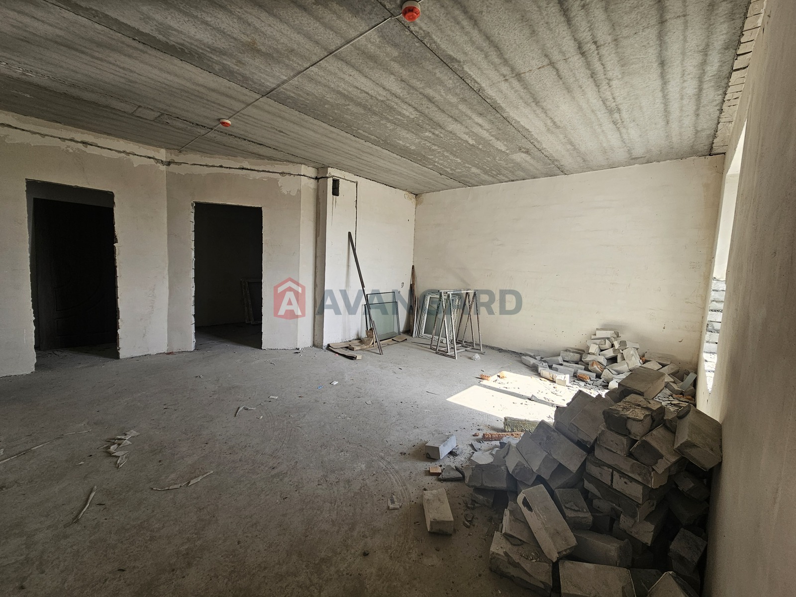 2 кім. квартира, 63/-/30 кв. м., 9/9 поверх фото 11 2 кім. квартира, 63/-/30 кв. м., 9/9 поверх фото 11