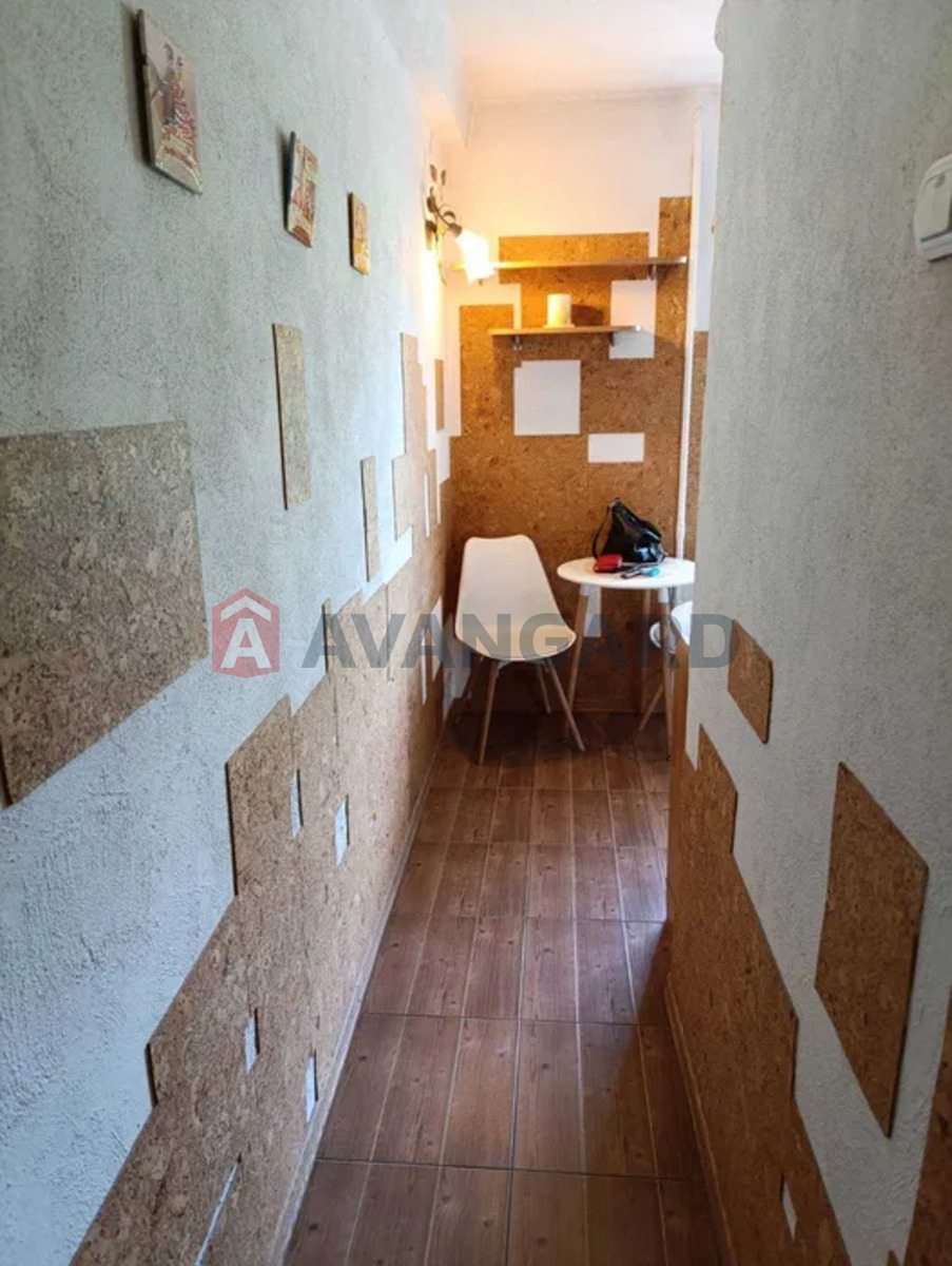 3 ��. ��������, 58/-/6 ��. �., 6/9 ������ ���� 15