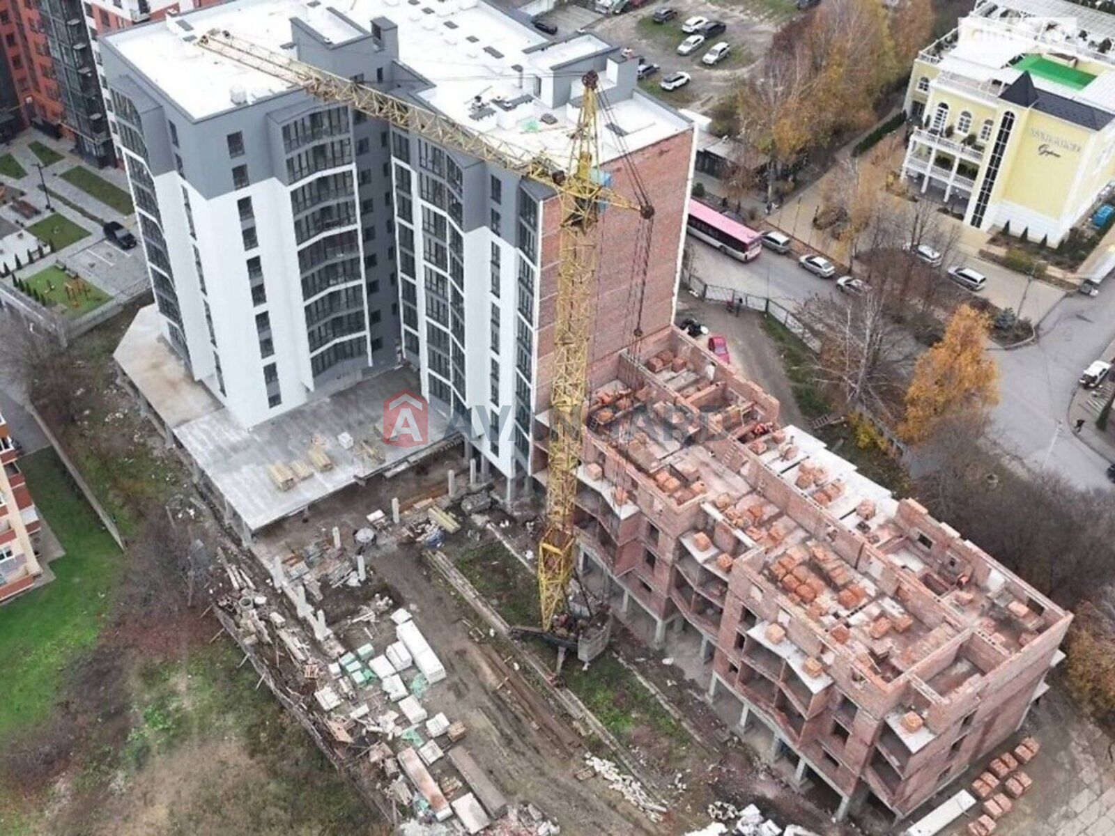 2 ��. ��������, 61/-/- ��. �., 10/10 ������ ���� 20