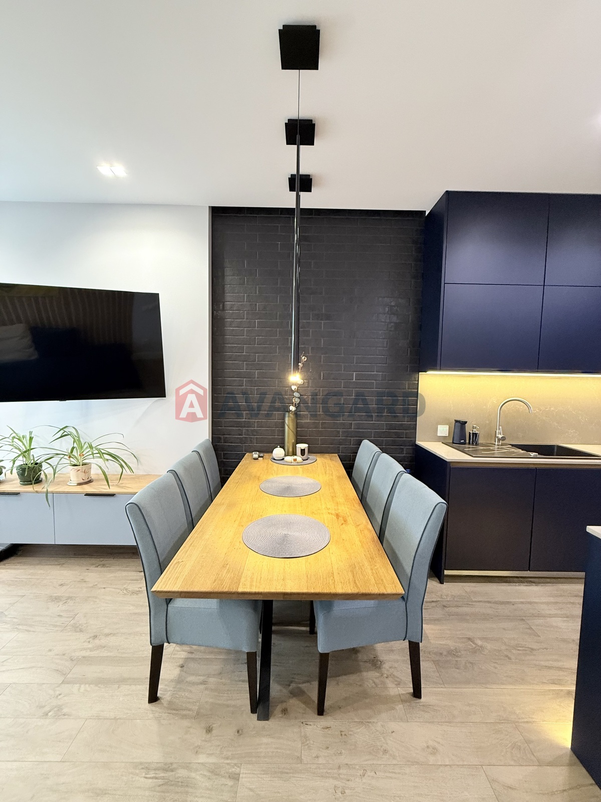 2 . , 94,8/-/28,6 . ., 9/25   17