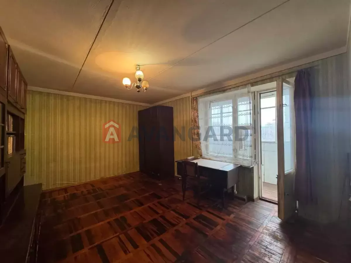 2 ��. ��������, 64/-/- ��. �., 6/14 ������ ���� 3