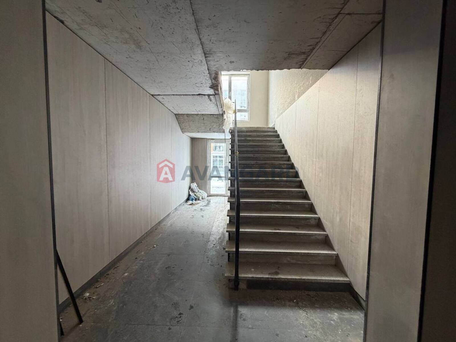 1 ��. ��������, 19/12/4 ��. �., 4/5 ������ ���� 2