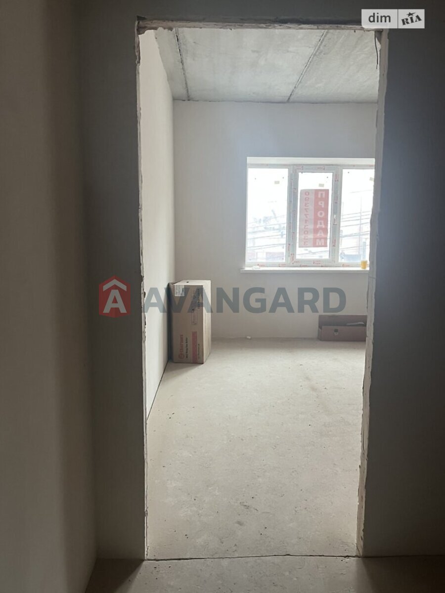 2 ��. ��������, 69/45/12 ��. �., 2/9 ������ ���� 8