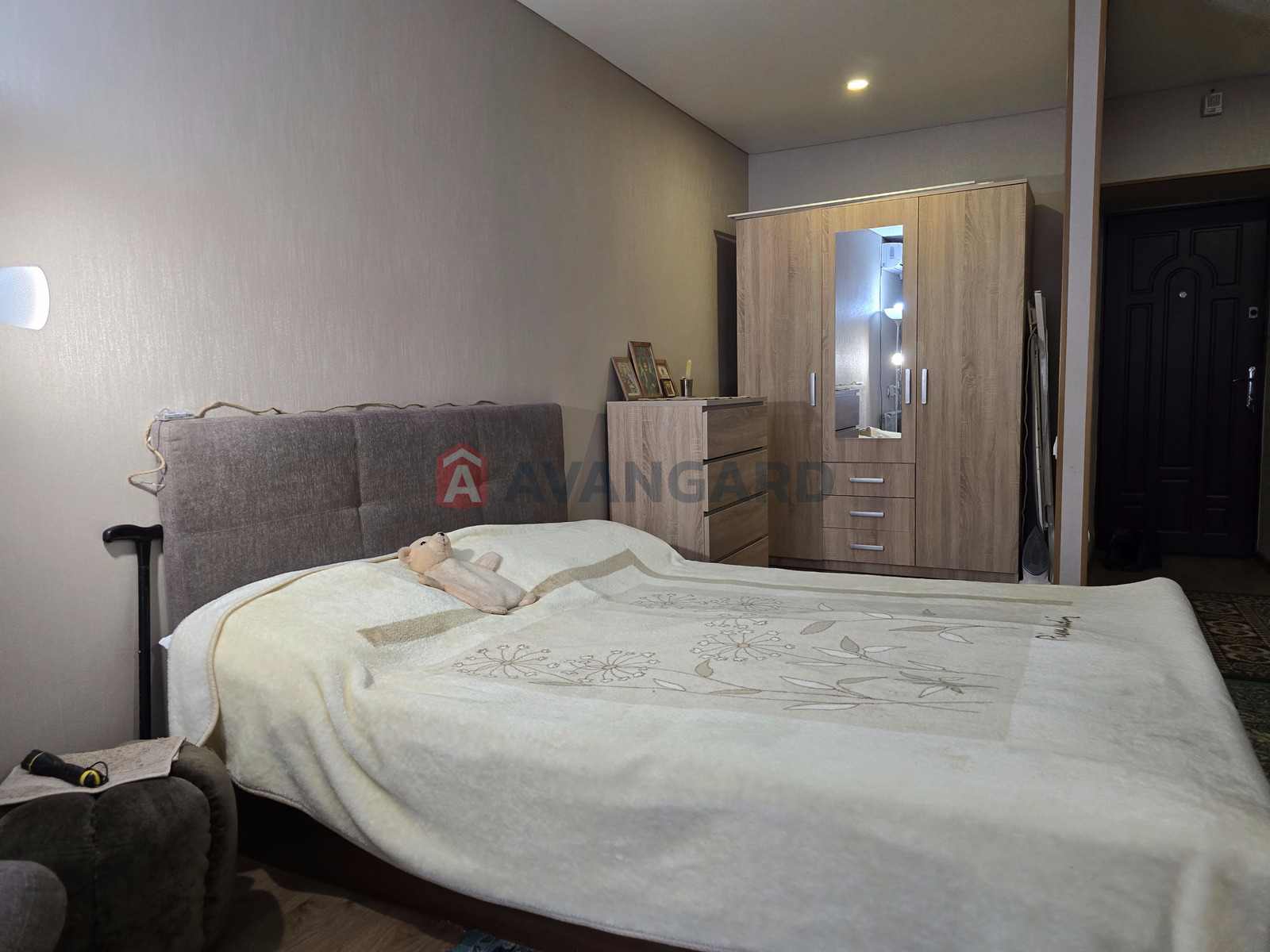 1 ��. ��������, 37.1/-/15 ��. �., 1/9 ������ ���� 16