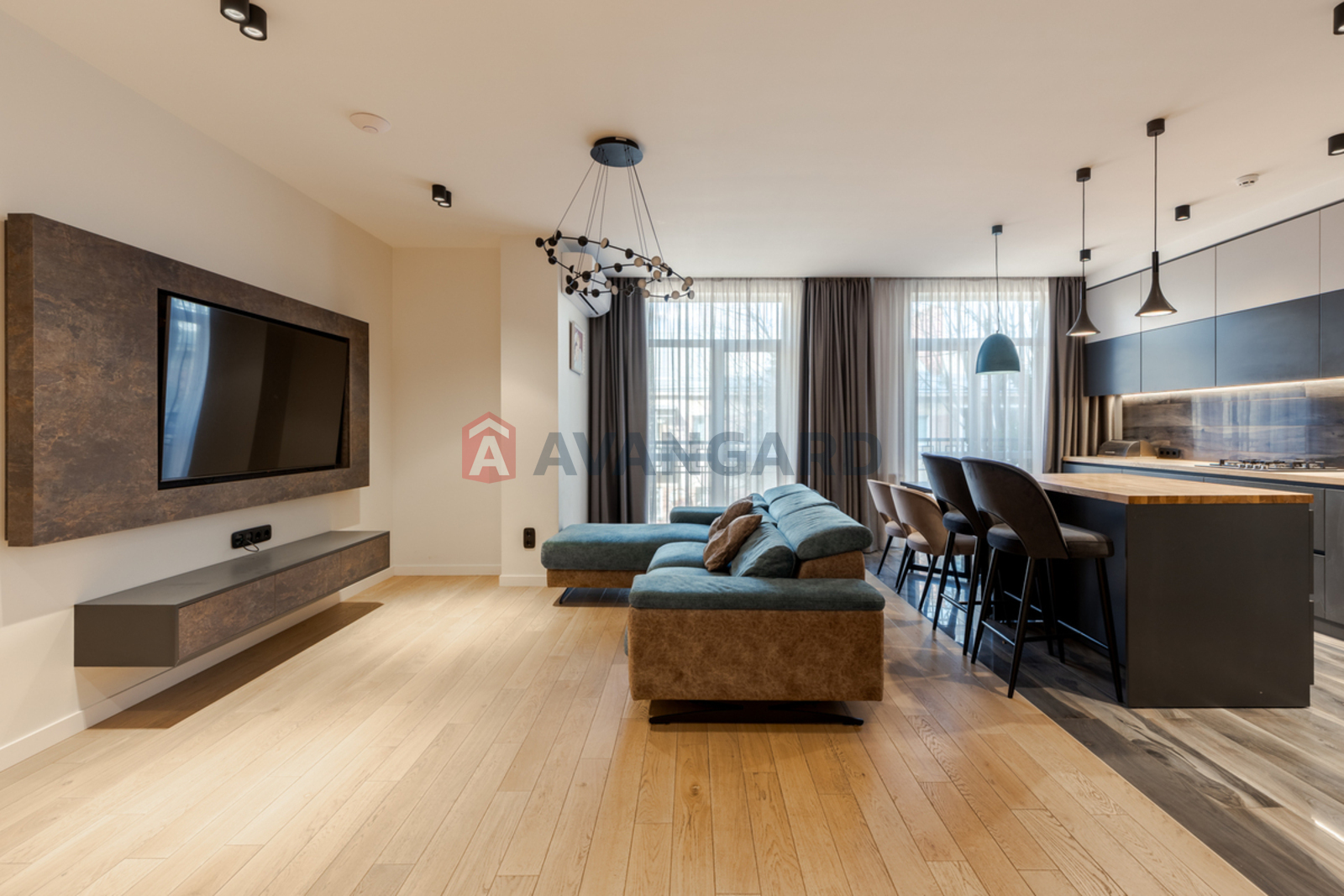 3 ����. ��������, 137/57/29 ��. �., 3/6 ���� ���� 5