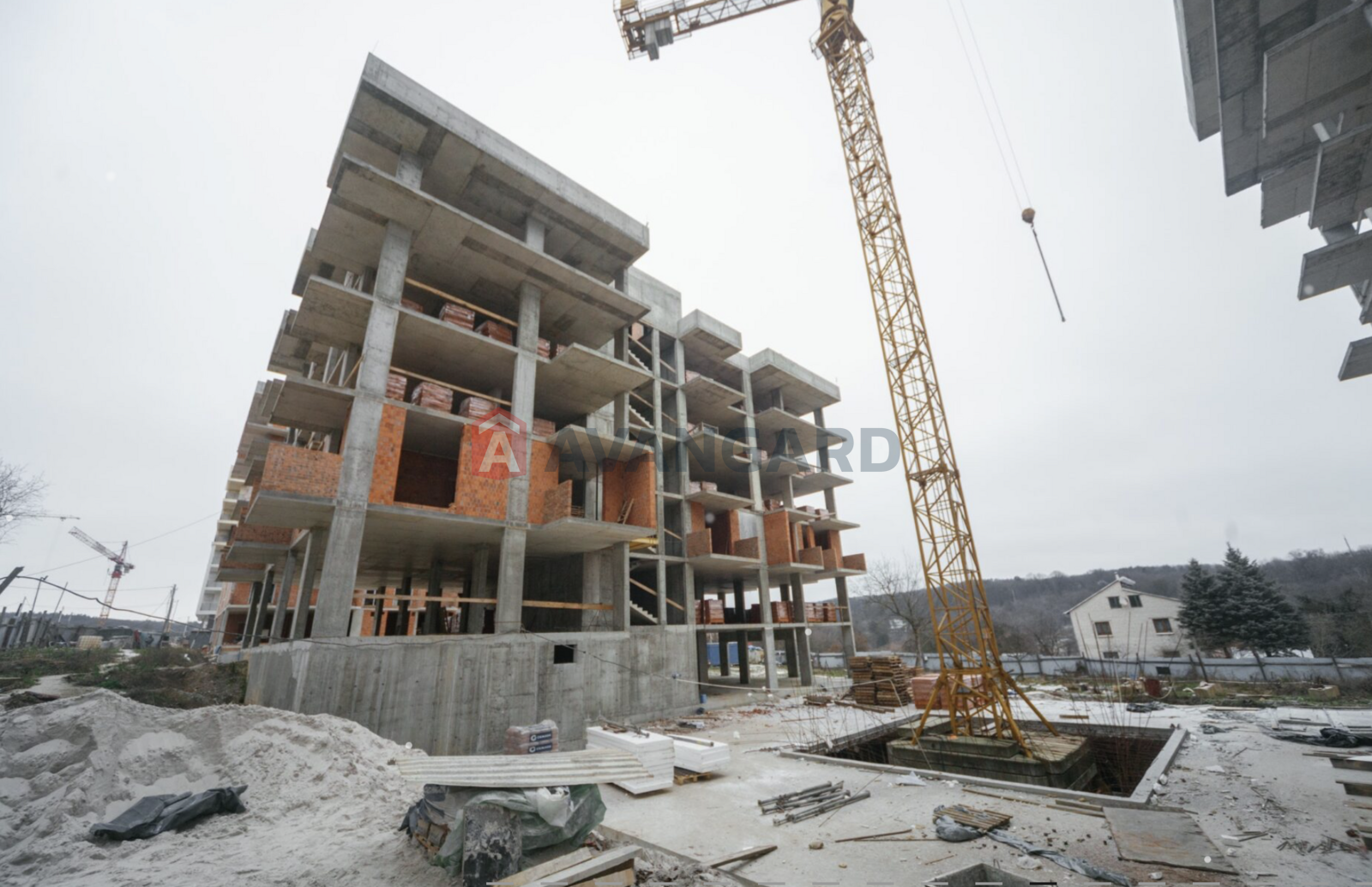 1 ����. ��������, 43,94/14,42/19,29 ��. �., 4/5 ���� ���� 21