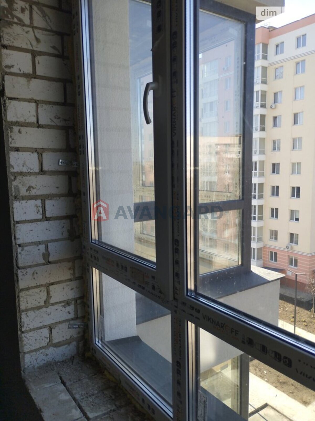 1 ��. ��������, 52/17/15 ��. �., 6/10 ������ ���� 19