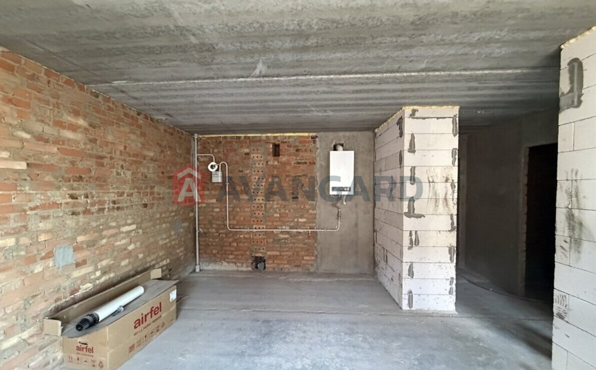 1 ��. ��������, 46/-/20 ��. �., 5/10 ������ ���� 4