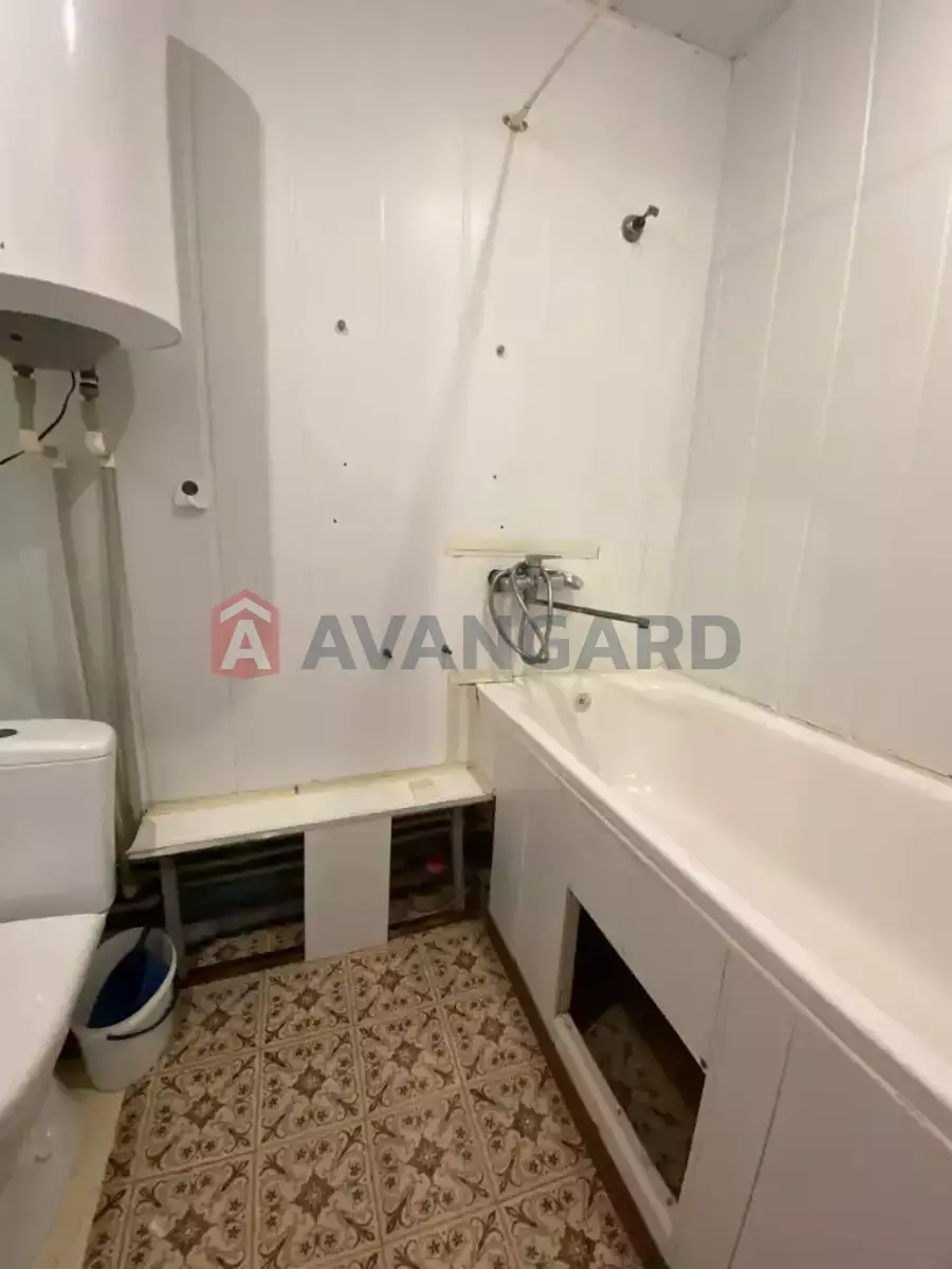 3 ��. ��������, 68/-/9 ��. �., 9/9 ������ ���� 17