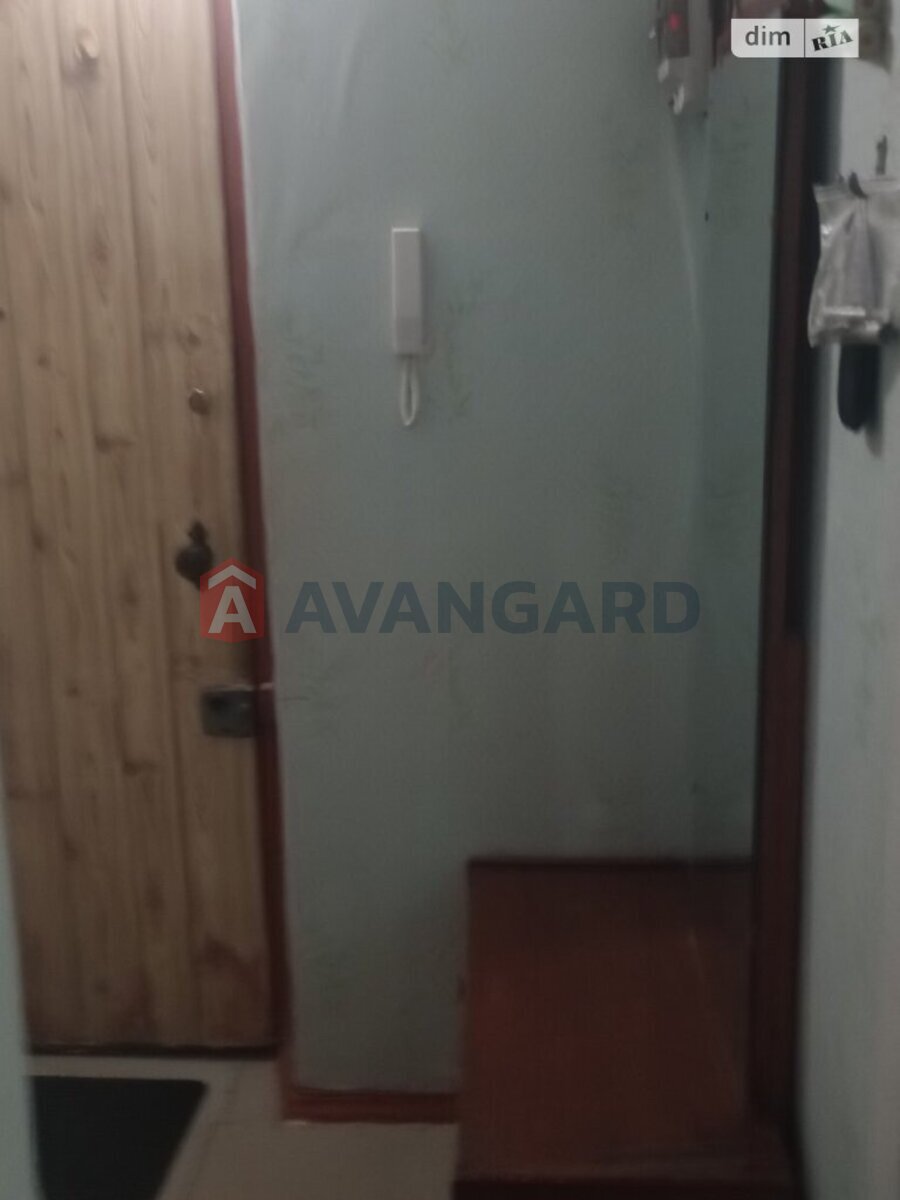 2 ��. ��������, 36/-/5 ��. �., 4/12 ������ ���� 15