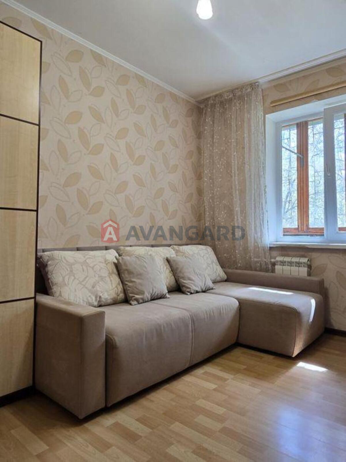 2 ��. ��������, 50/-/7 ��. �., 1/10 ������ ���� 9