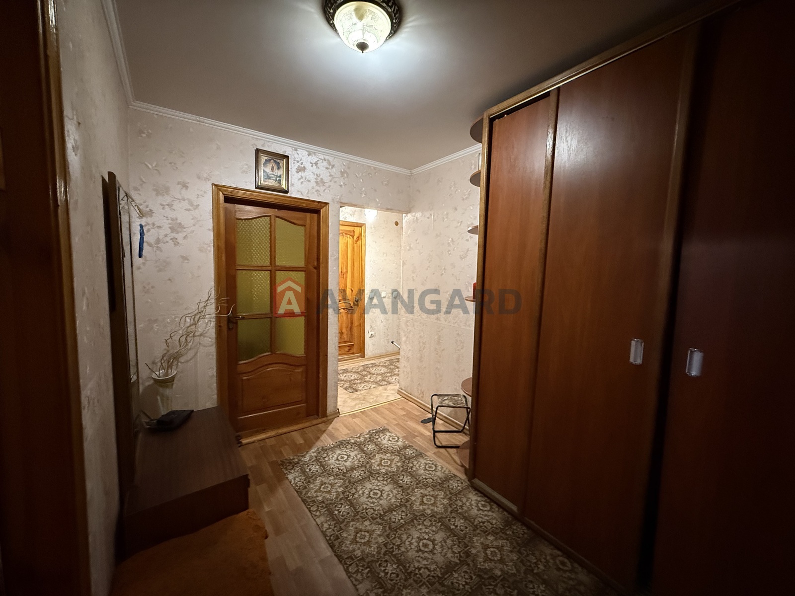 3 ��. ��������, 63/37,7/6 ��. �., 8/9 ������ ���� 6