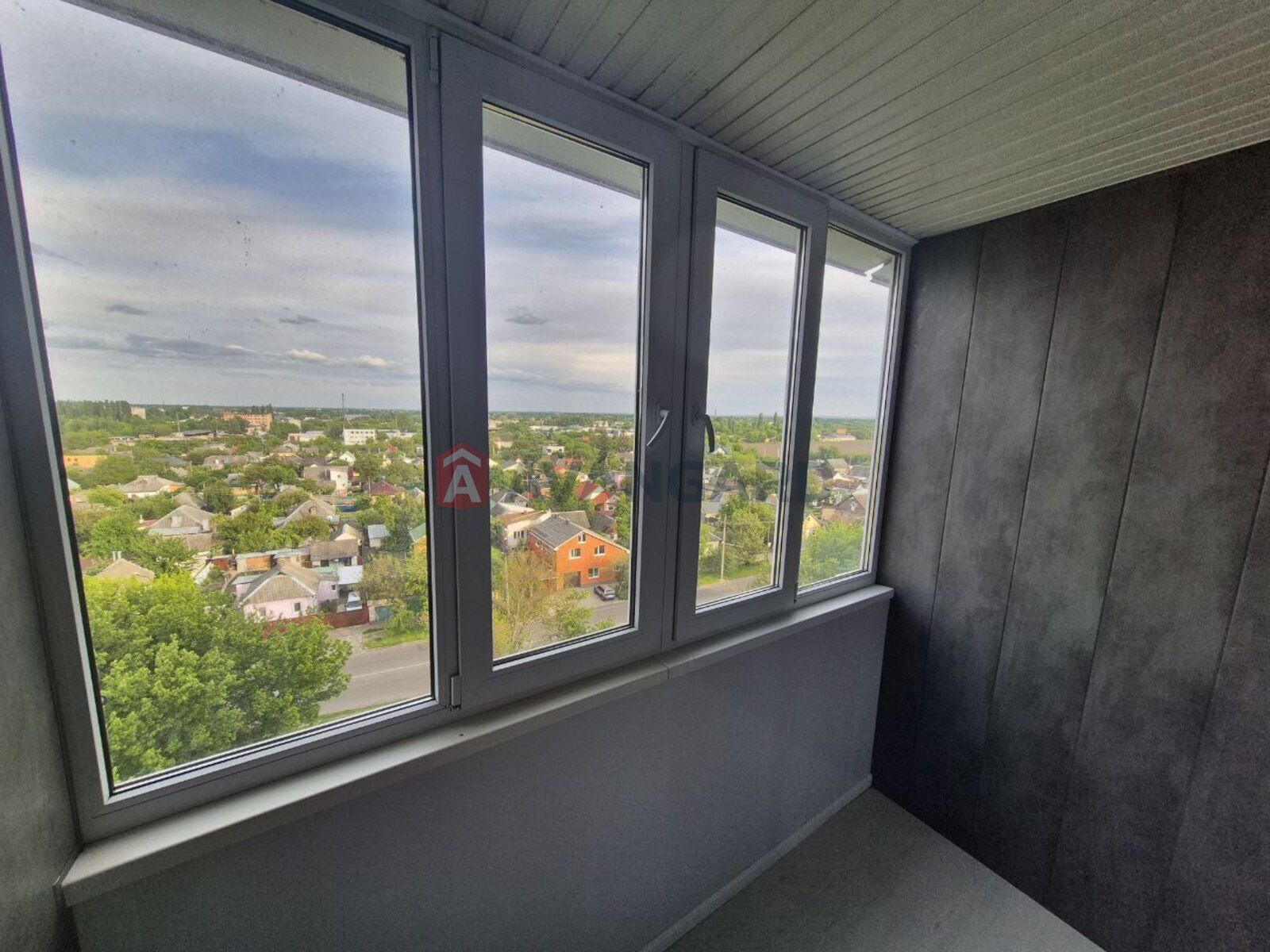 3 ��. ��������, 68/-/8 ��. �., 9/9 ������ ���� 18