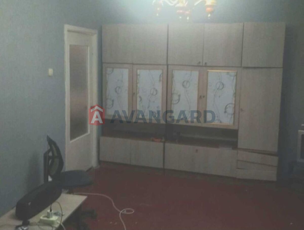 1 ��. ��������, 38/-/8 ��. �., 9/9 ������ ���� 2