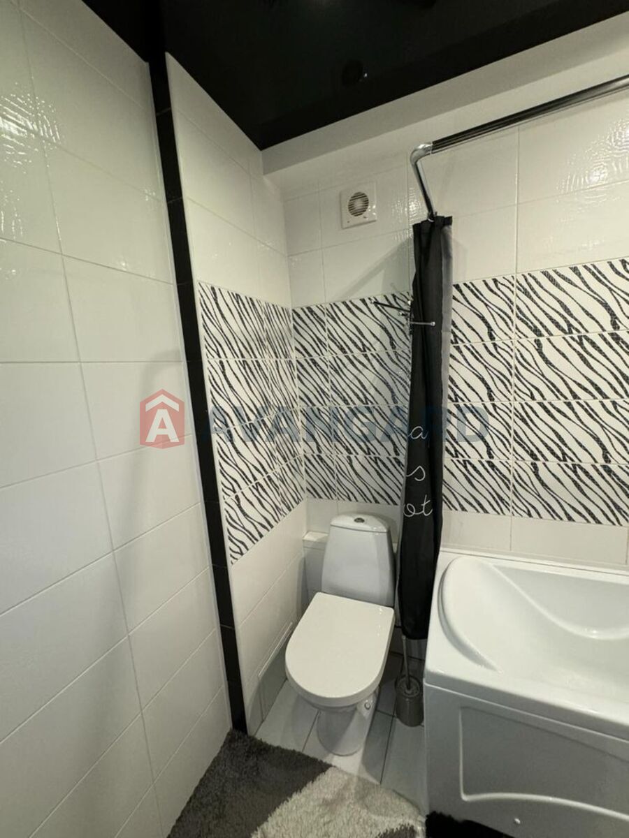 3 . , 72/-/9 . ., 7/9   17