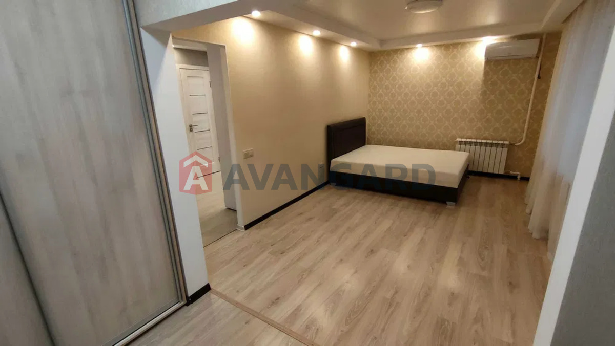 1 кім. квартира, 40/-/10 кв. м., 3/9 поверх фото 1 1 кім. квартира, 40/-/10 кв. м., 3/9 поверх фото 1