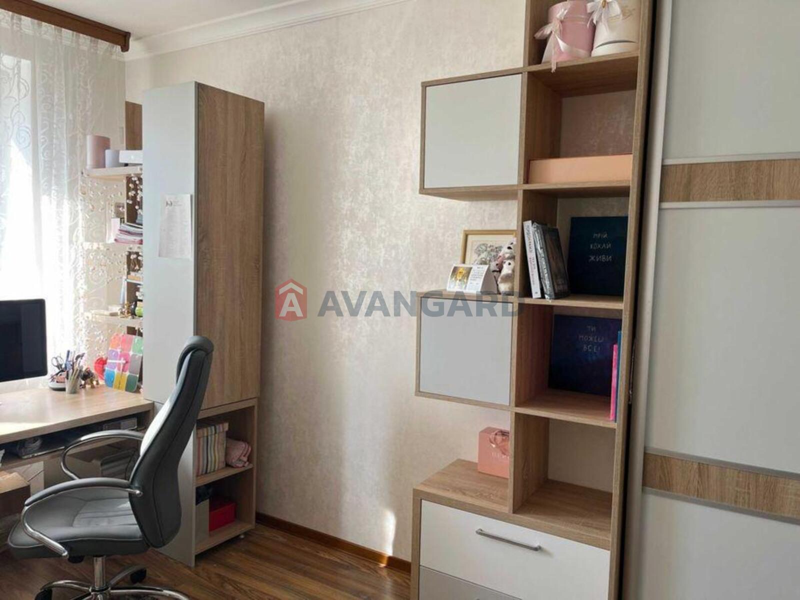 4 ����. ��������, 125/-/14 ��. �., 15/23 ���� ���� 16