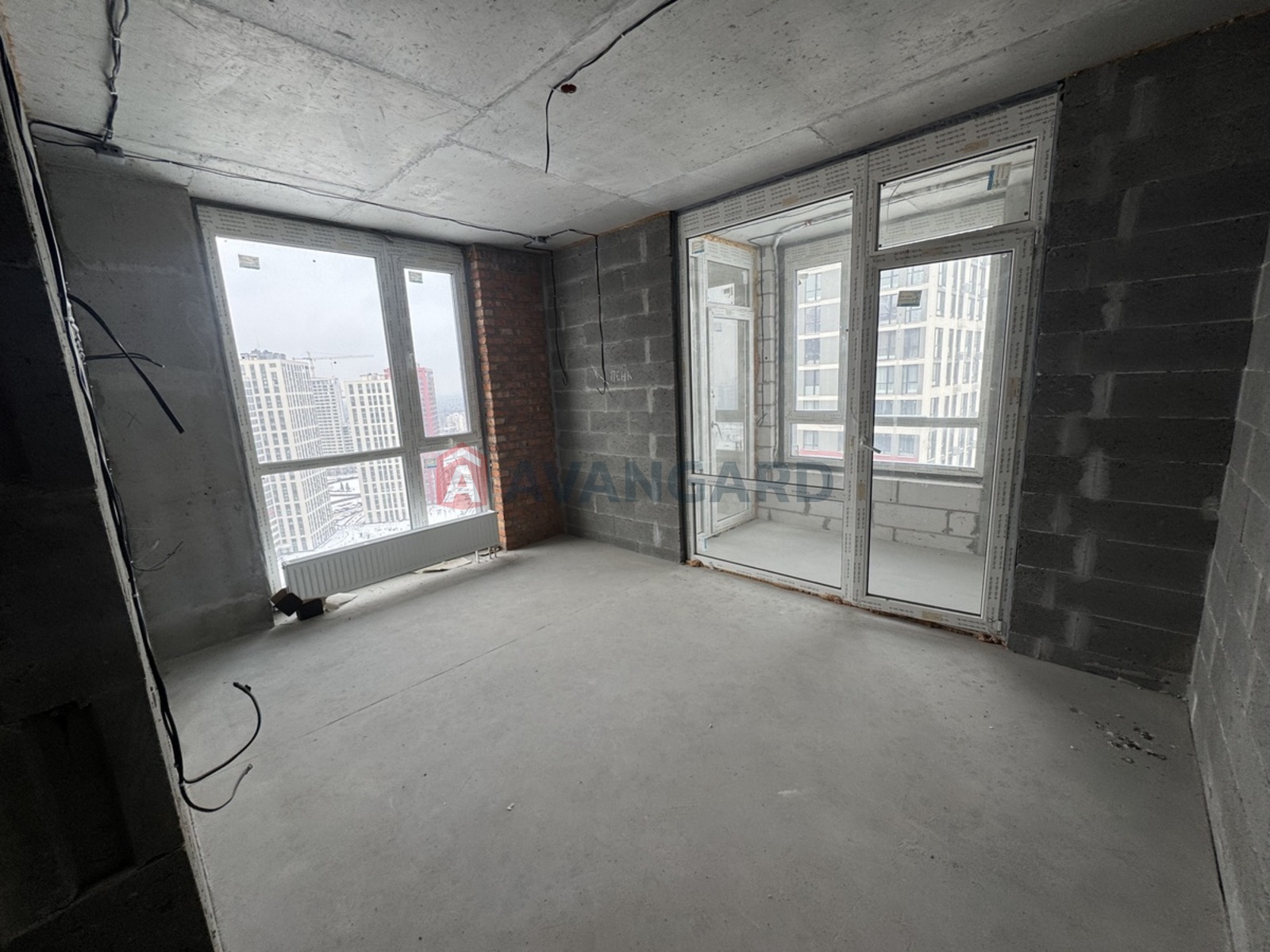 2 ��. ��������, 69/45/22 ��. �., 21/26 ������ ���� 17