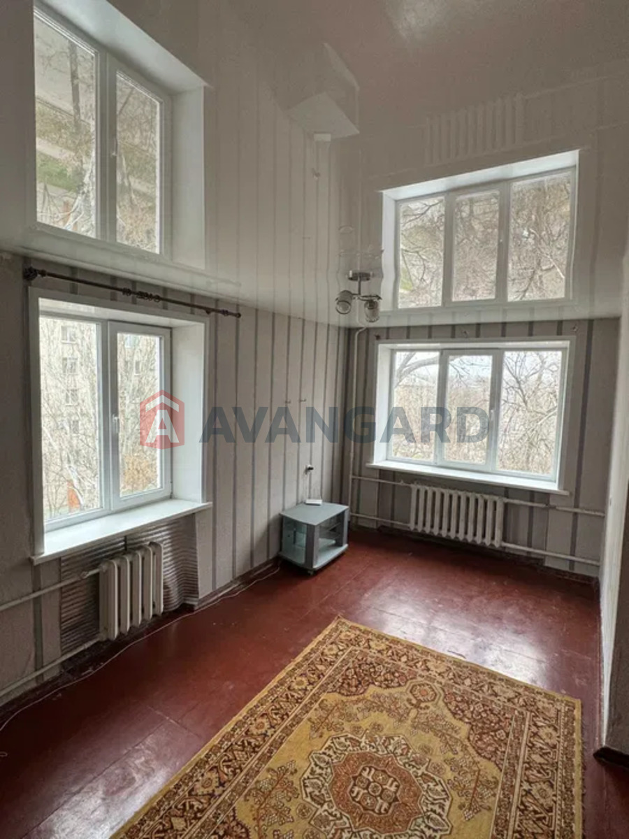 1 ��. ��������, 31/-/6 ��. �., 5/5 ������ ���� 10