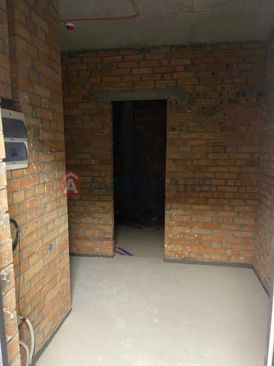 2 ��. ��������, 58/-/20 ��. �., 13/25 ������ ���� 7