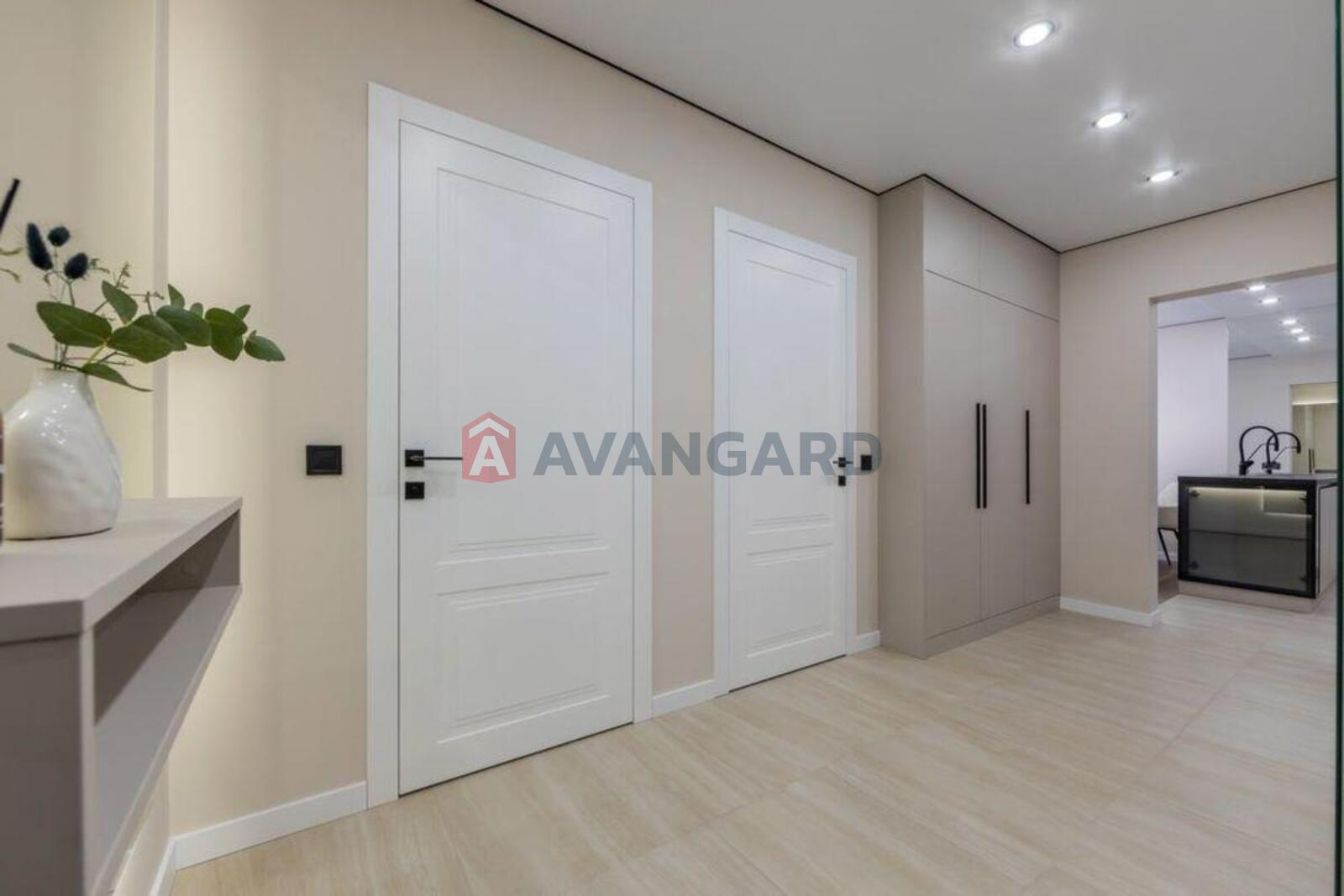 2 ��. ��������, 60/-/20 ��. �., 11/21 ������ ���� 7