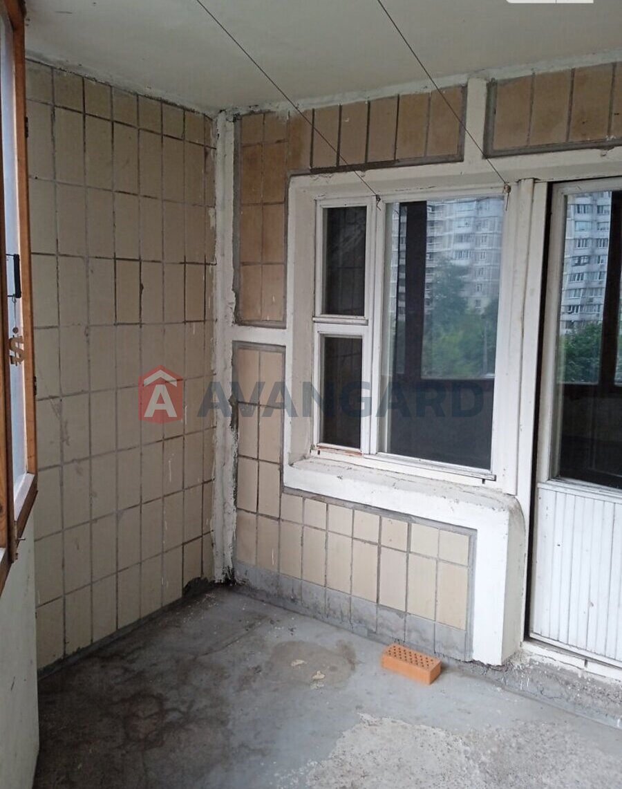 3 ��. ��������, 78/41/8 ��. �., 4/15 ������ ���� 7