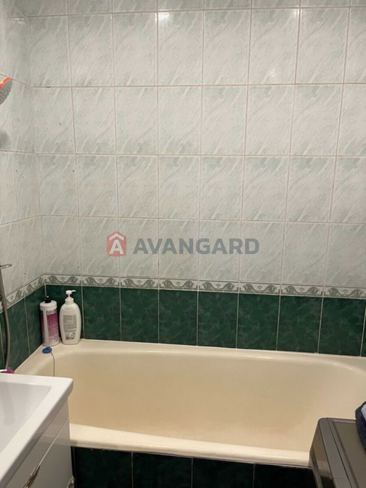 3 ����. ��������, 70/-/7 ��. �., 5/9 ���� ���� 6