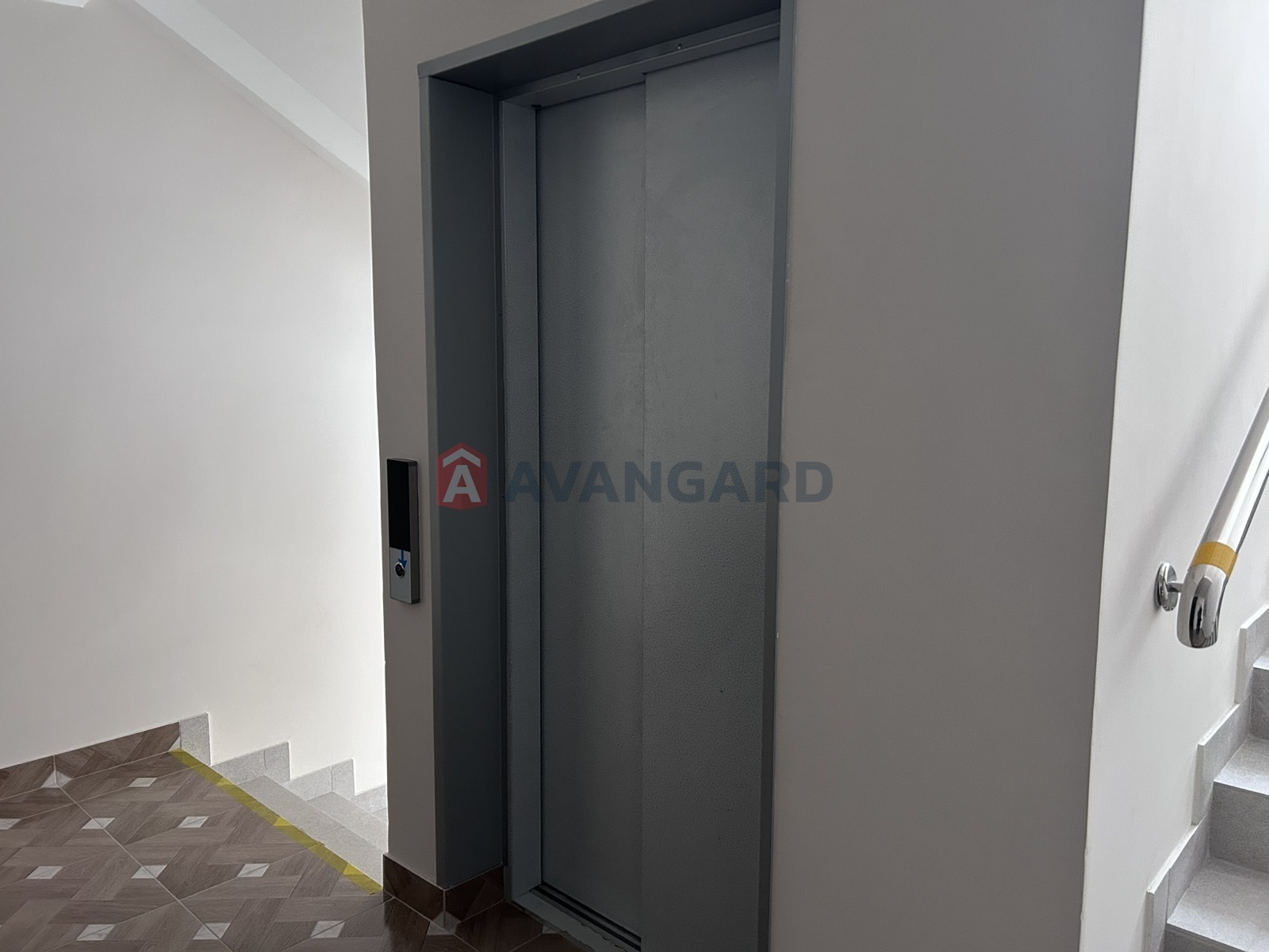 1 ��. ��������, 48,5/-/- ��. �., 7/9 ������ ���� 6