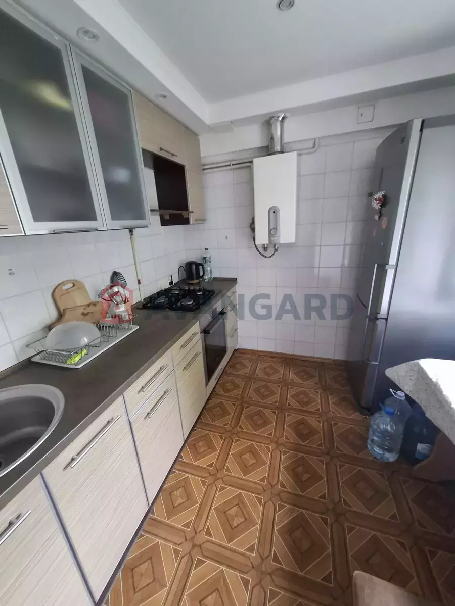 3 ��. ��������, 58/-/- ��. �., 1/5 ������ ���� 5