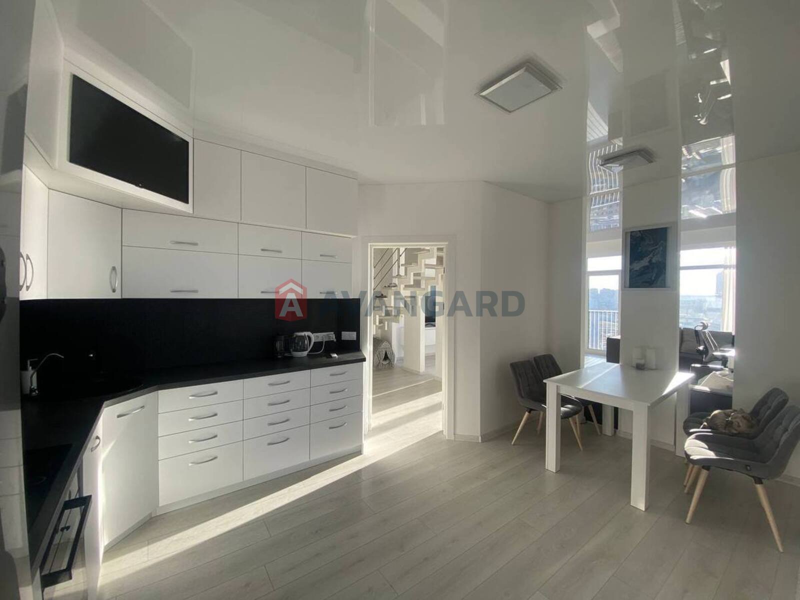 3 ��. ��������, 125/70/17 ��. �., 15/17 ������ ���� 7