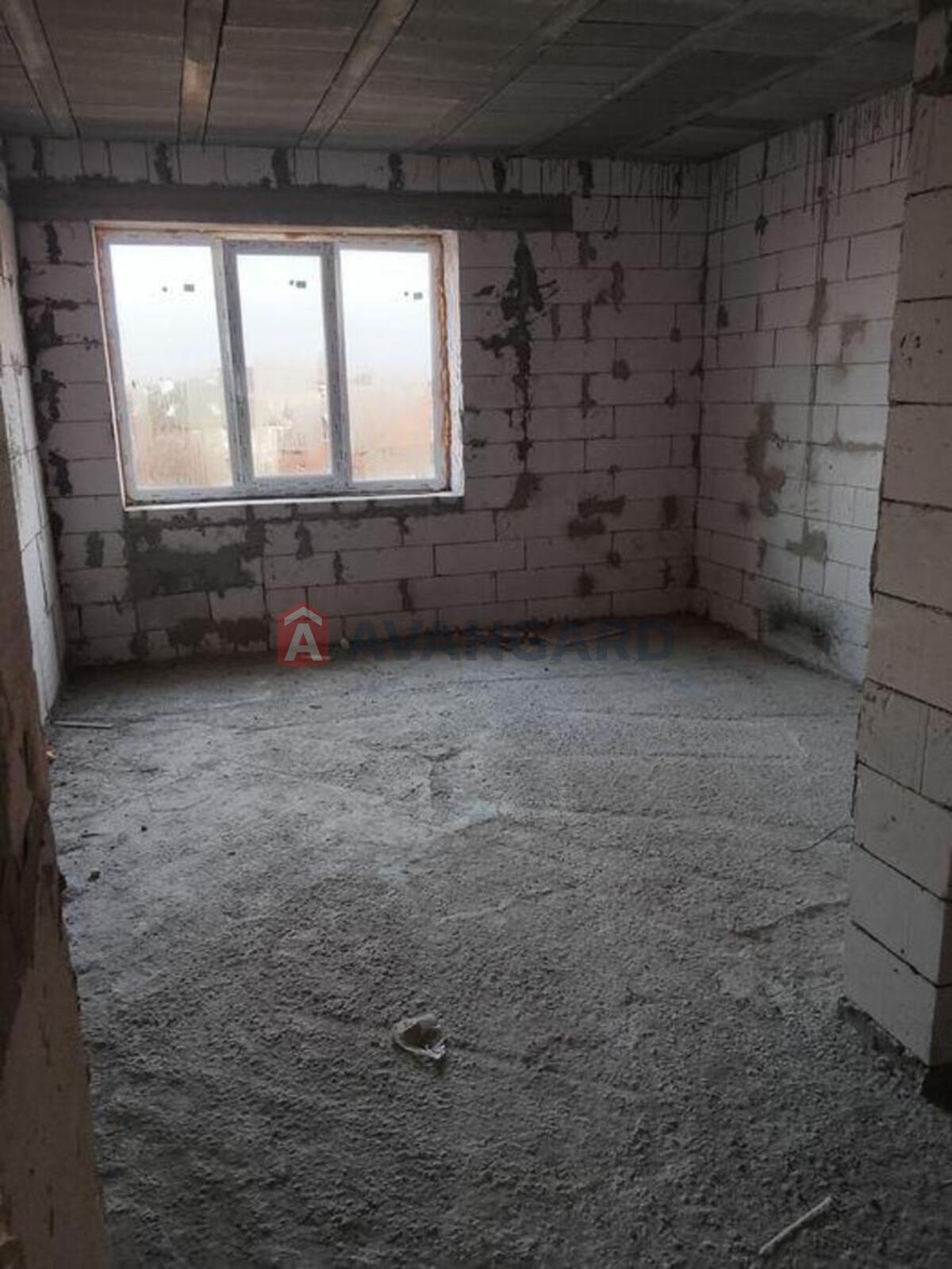 1 ��. ��������, 24/-/14 ��. �., 3/5 ������ ���� 3