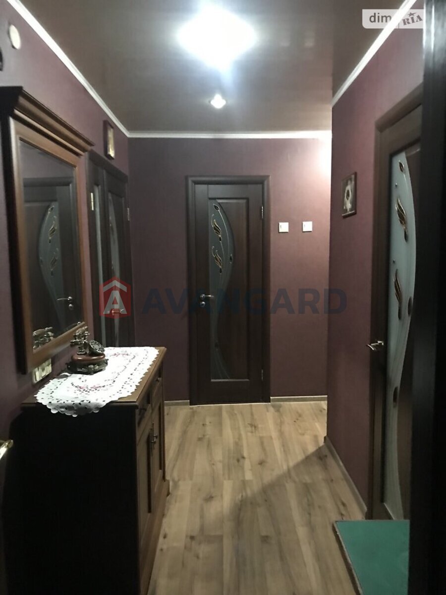 2 ��. ��������, 53/31/7 ��. �., 4/5 ������ ���� 6