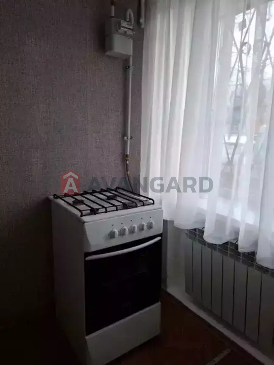 2 ��. ��������, 42/-/6 ��. �., 1/5 ������ ���� 9