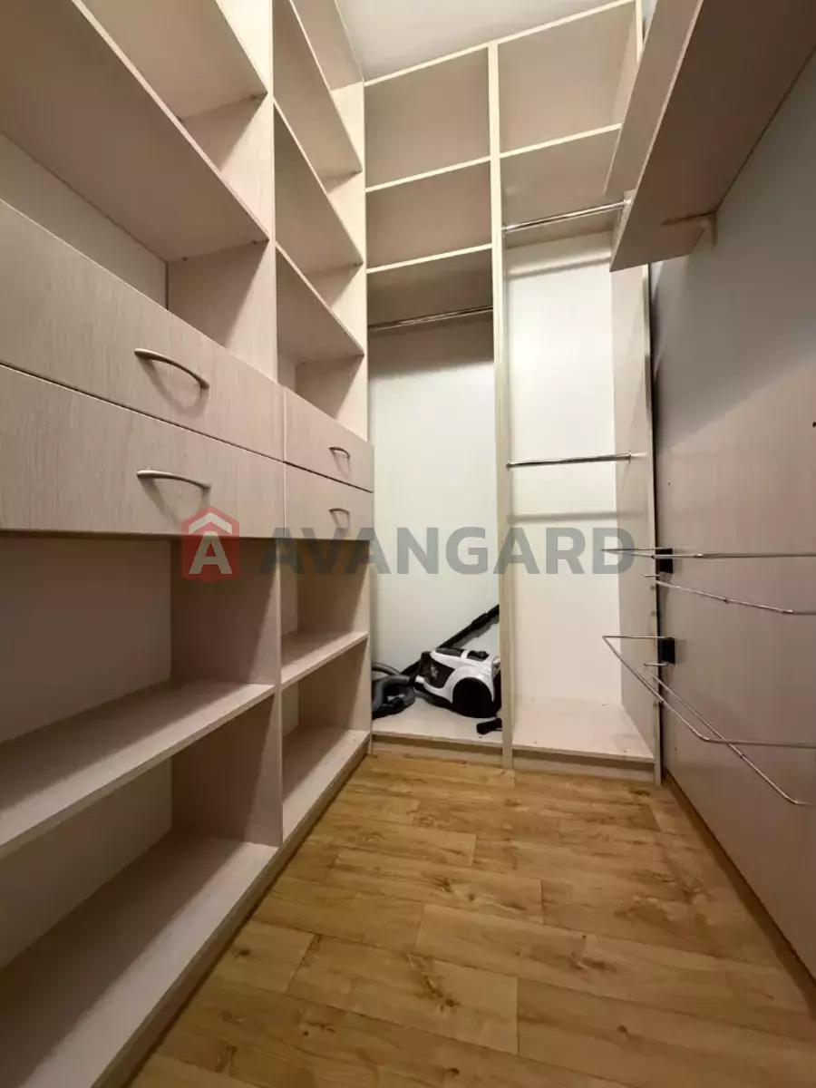 1 ��. ��������, 58/-/- ��. �., 9/12 ������ ���� 7