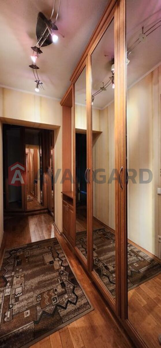 2 ��. ��������, 64/-/9 ��. �., 4/10 ������ ���� 14