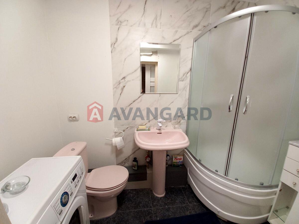 1 . , 36.4 / 17.6 / 8 ? . ., 10/18   17