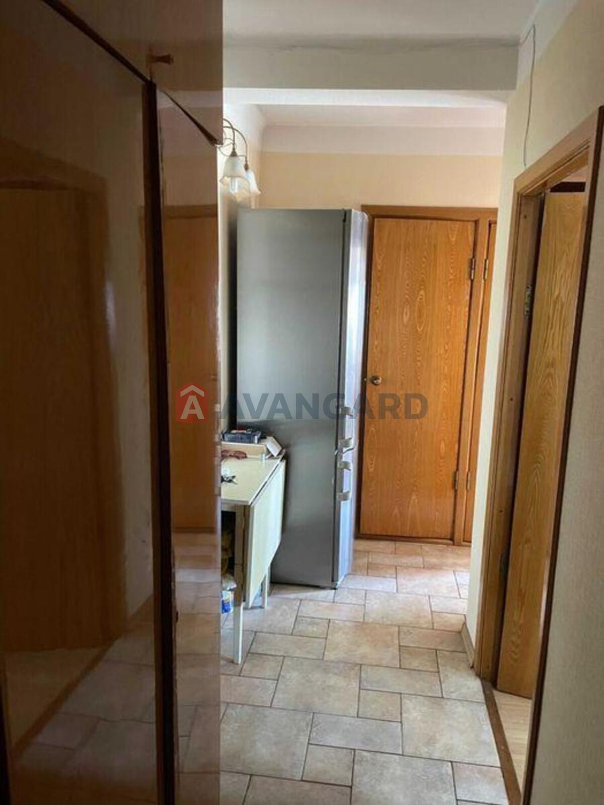 2 ��. ��������, 48/-/6 ��. �., 8/9 ������ ���� 5