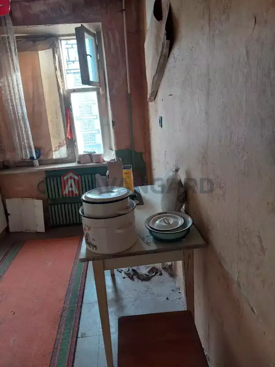 2 ��. ��������, 49/29/7 ��. �., 8/10 ������ ���� 7